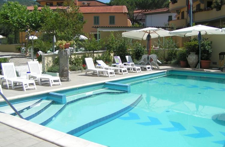 Hotel Dependance Montecatini Terme Exterior foto
