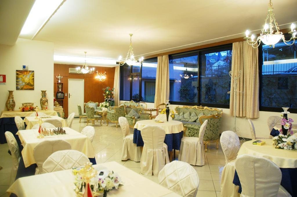 Hotel Dependance Montecatini Terme Exterior foto