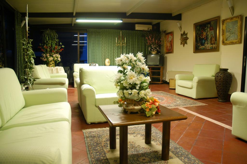 Hotel Dependance Montecatini Terme Exterior foto